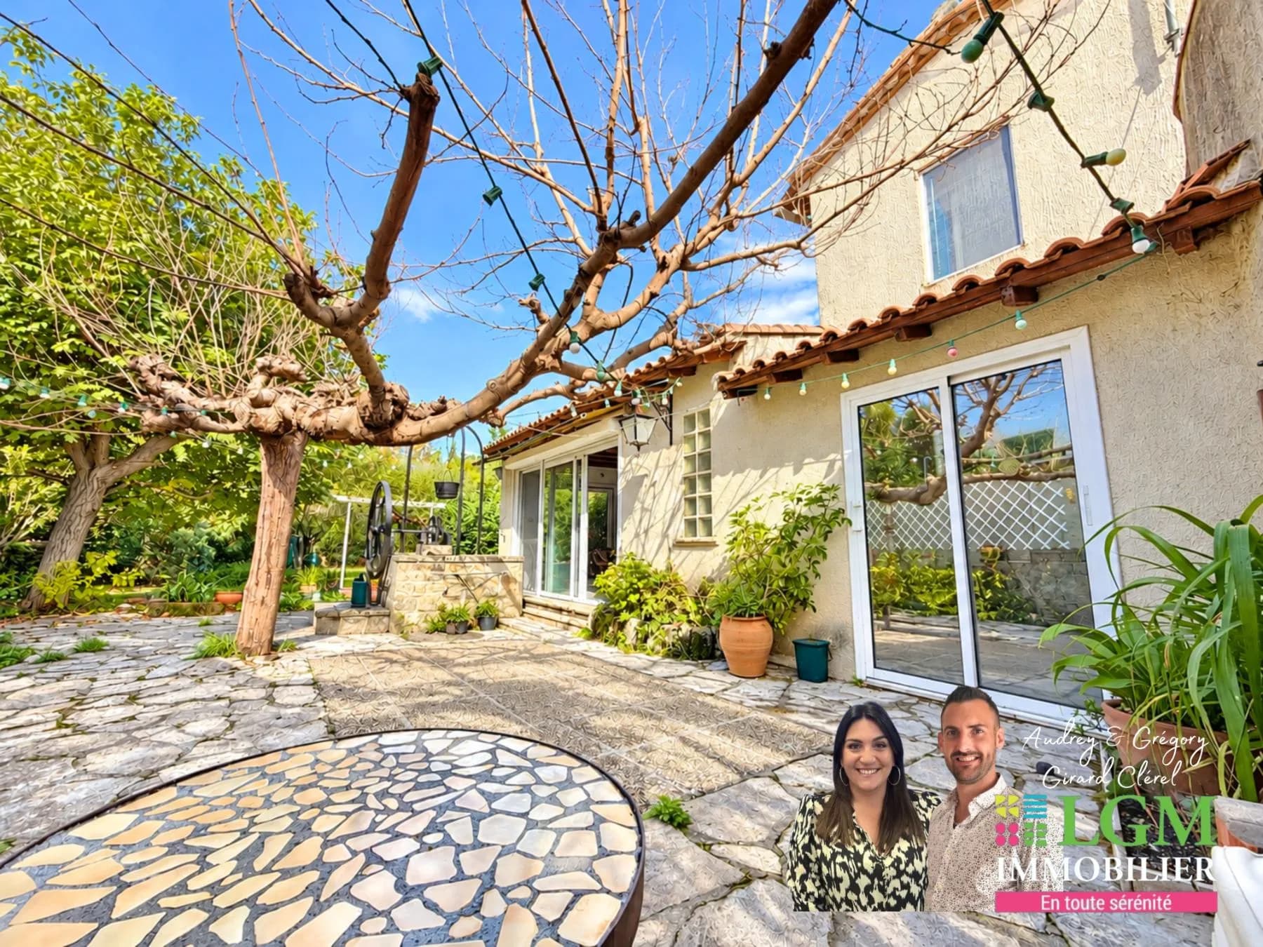 Maison de 120m2, 614m2 de terrain, 4 chambres, en plein centre du village